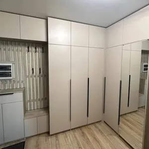 Прихожая комната